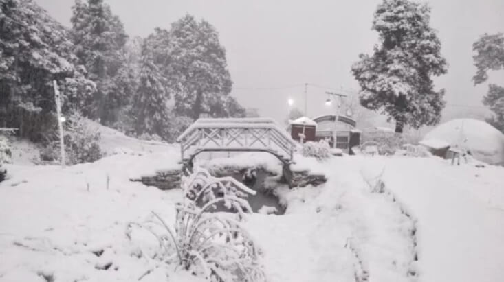 snowfall in uttarakhand