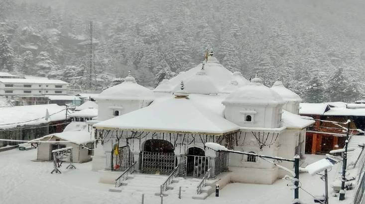 Gangotri Mandir in Winters